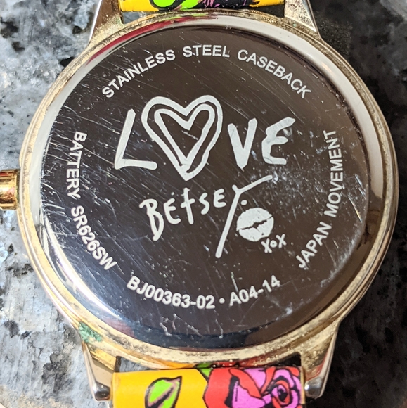 Rare Vintage (1990) Betsey Johnson x Mark Mahoney Collaboration Watch - Picture 5 of 7
